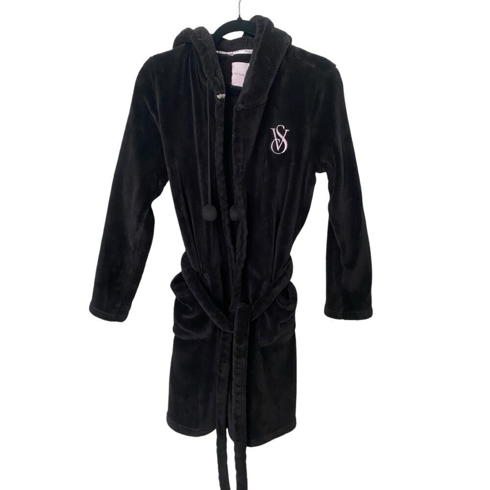 Victoria Secret Black Sherpa Cozy Hooded Robe with Belt Embroidered Logo XS - Picture 2 of 7